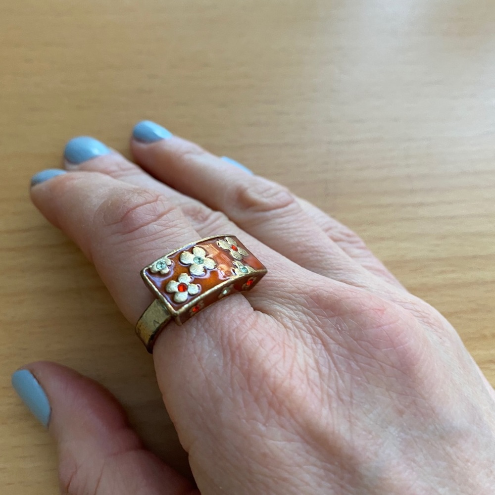 Enamel flower ring with crystal detail